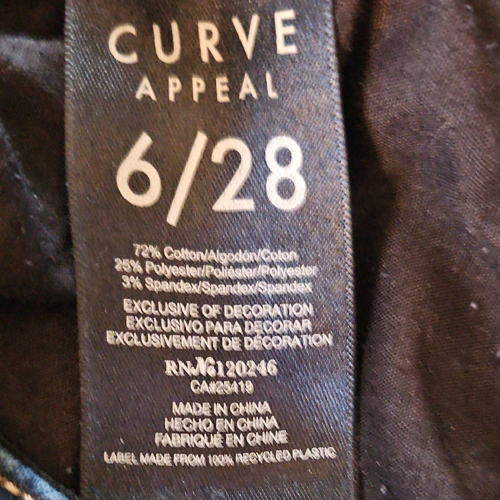 Curve Appeal Bermuda Shorts - Comfort Waistband- Dark Wash - Picture 4 of 7